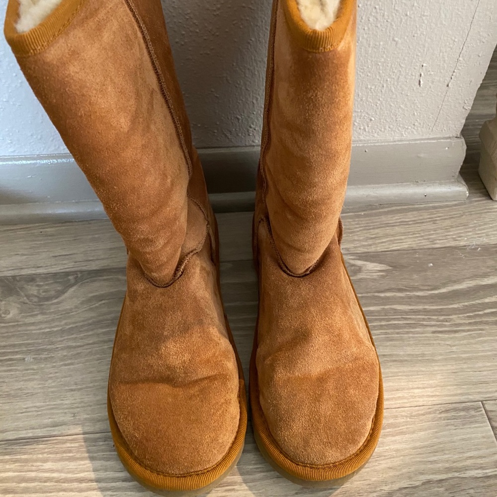 UGG Classic Tall boots